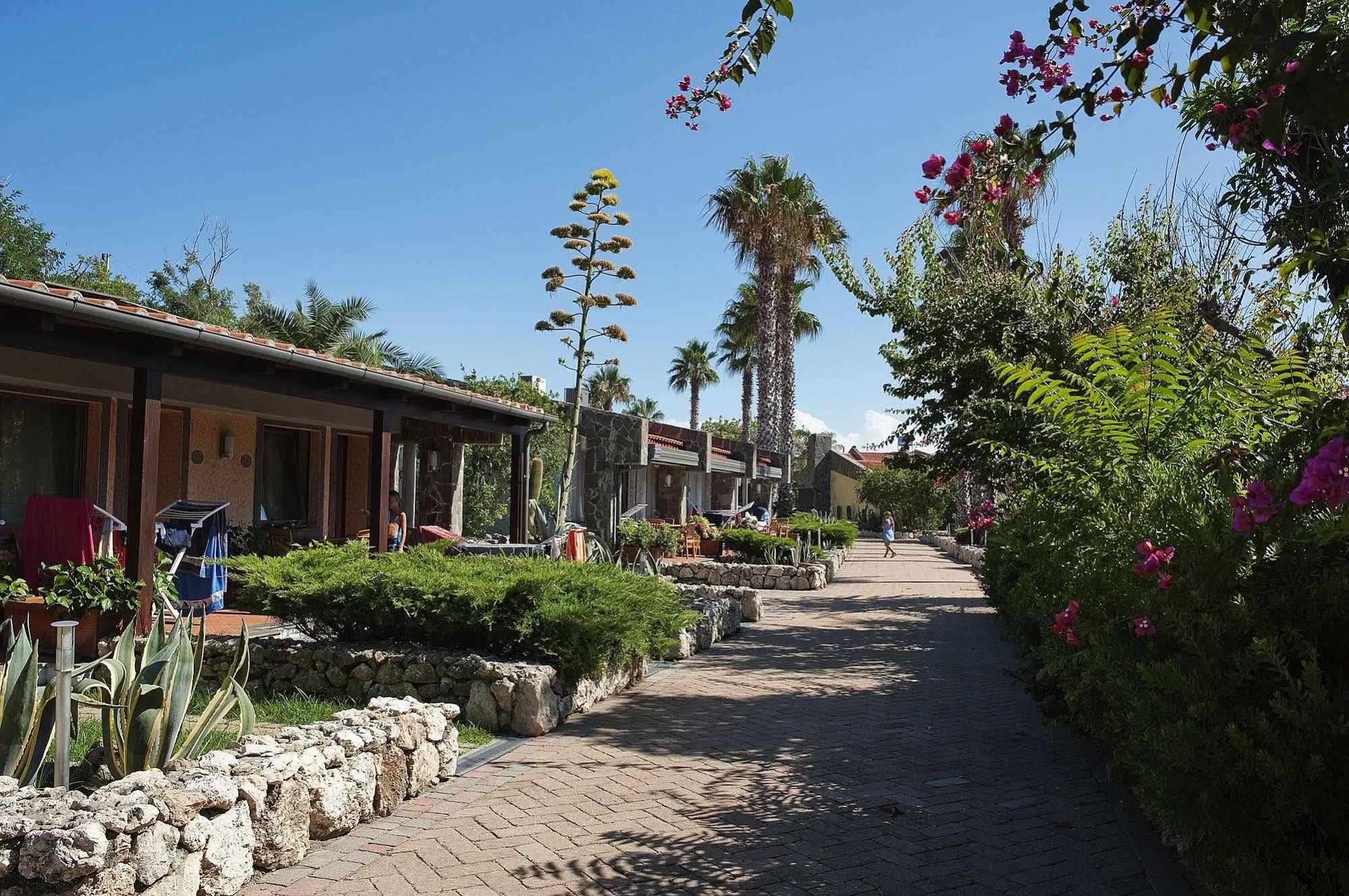 Trevi Village Campora San Giovanni Bagian luar foto